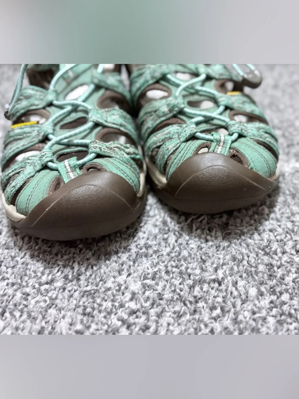 Keen Womens Size 8 Whisper Hiking Water Shoe Sage Green Lily Pad 1016243 Sandals